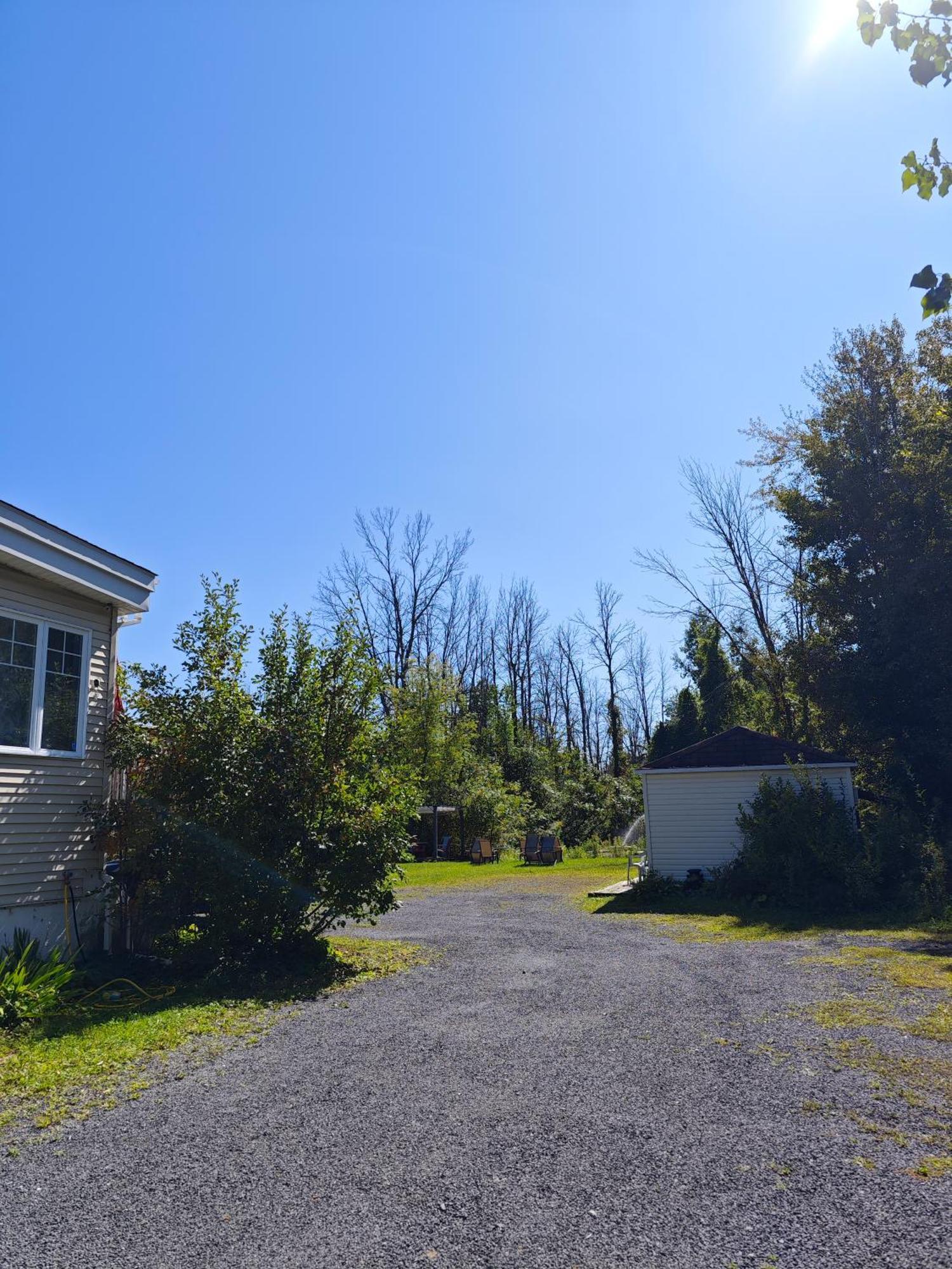 Hôtel-Auberge Objectif Santé Longueuil Esterno foto