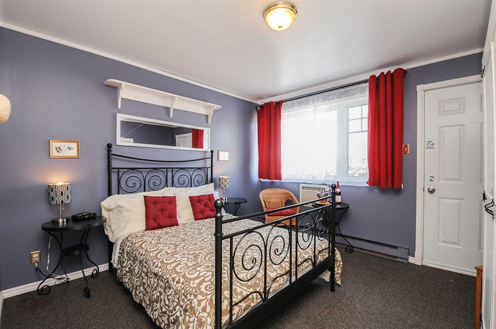 Hôtel-Auberge Objectif Santé Longueuil Esterno foto