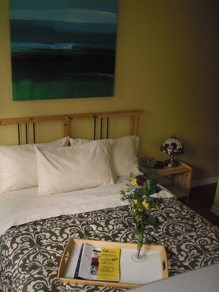 Hôtel-Auberge Objectif Santé Longueuil Esterno foto
